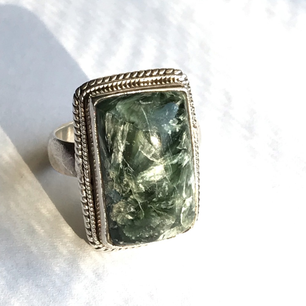 Rare seraphinite ring